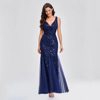 Sexy Sleeveless V-Neck Embroidered Sequins Slim Fishtail Evening Dress