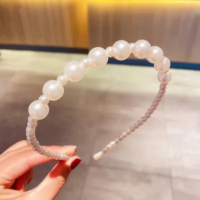 Women Simple Fashion Imitation Pearls Hairband