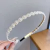23- 24 Disc Small Flower Chain Pearls