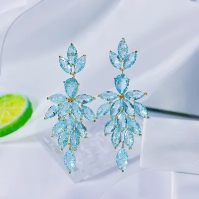 Women Fashion Leaf Shaped Rhinestones Drop Earrings