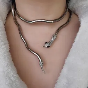 Women Men Fashion Coiled Snake Alloy Chokers Necklace