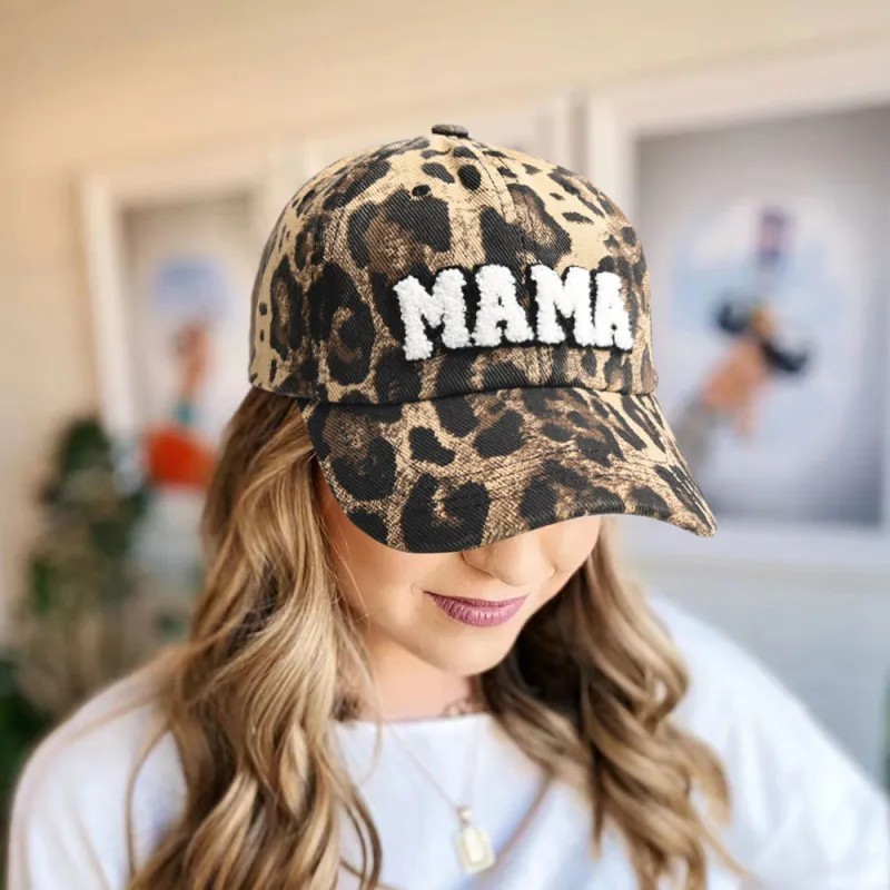 Women's Fashion Casual Curved Brim Breathable Baseball Cap