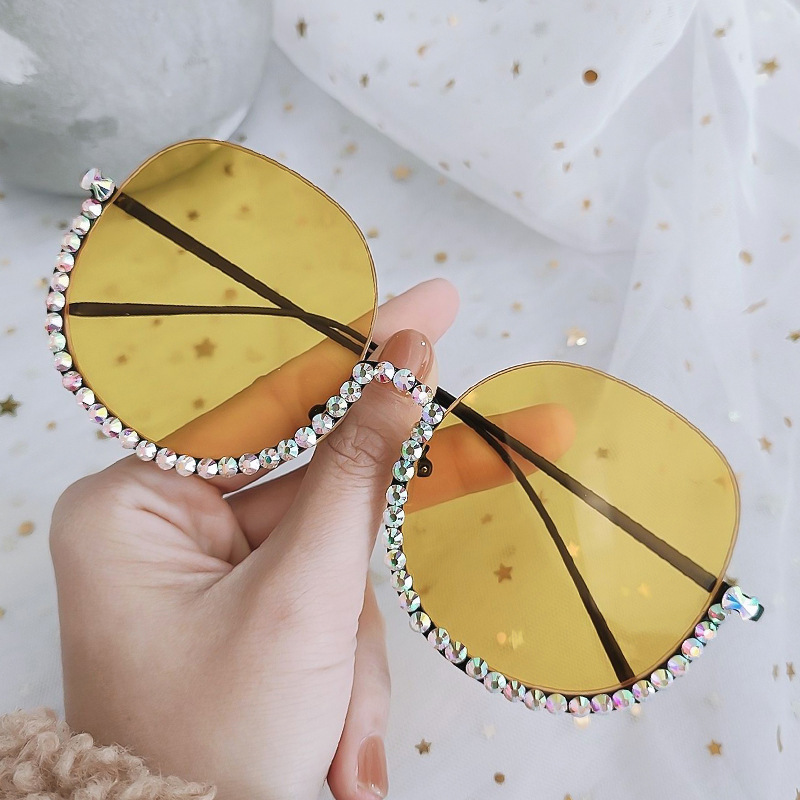 Wholesale Women'S Fashion Casual Retro Rhinestone Half Frame