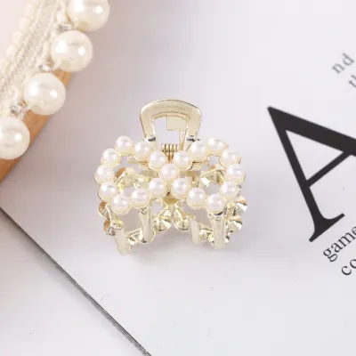 Women Fashion Small Imitation Pearls Bow Geometric Hair Claws