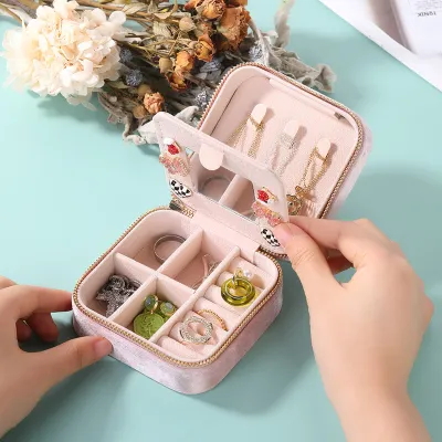 Simple Travel Portable Flannel Jewelry Packaging Box