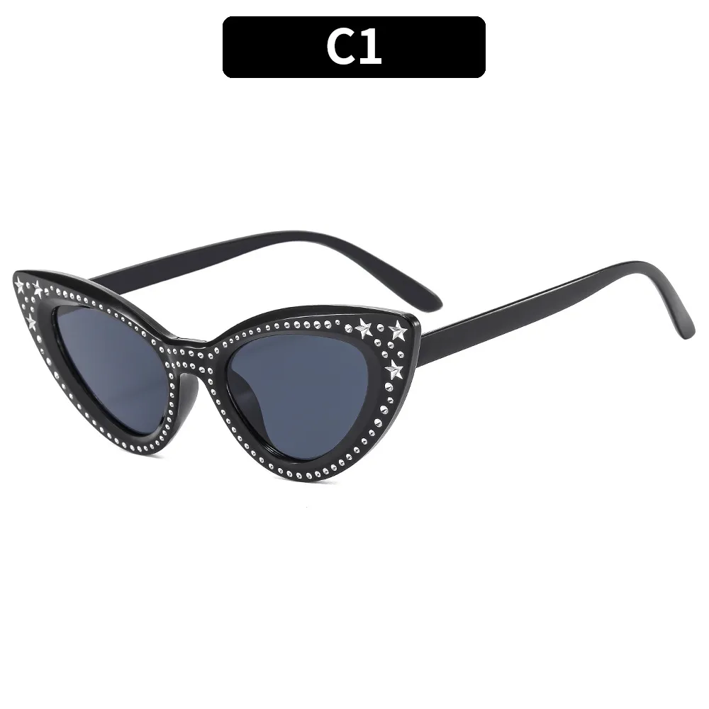 Siena | Cat-Eye Sunglasses | Fifth & Ninth Black / 100% UV Protection