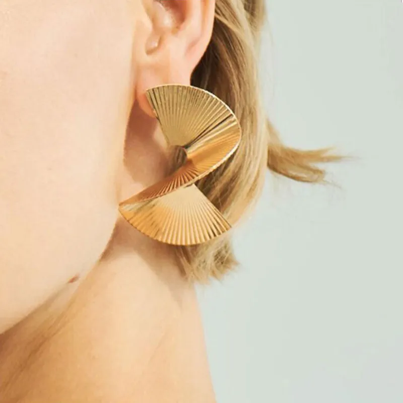 Women Elegant Simple Irregular Exaggerated Torsional S Metal Stud Earrings
