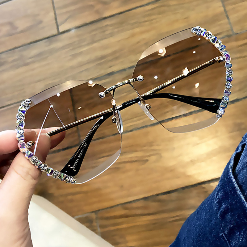 Wholesale Women Fashion Diamond-Studded Frameless Edge-Cut