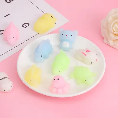 Creative Cute Animal Pinch Vent Ball Stress Relief Squeeze Toy For Kids 100 Packs