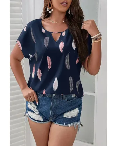 Plus Size Women's Casual V-Neck Feather Print Short-Sleeved Blouse for Summer Vacation
