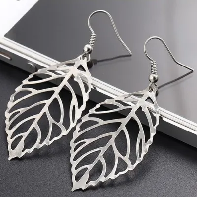 Women Fashion Elegant Vintage Hollow Leaf Dangle Earrings