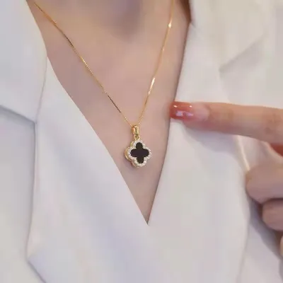 Women Fashion Classic Black White Double-Sided Four-Leaf Flower Titanium Steel Pendant Necklace