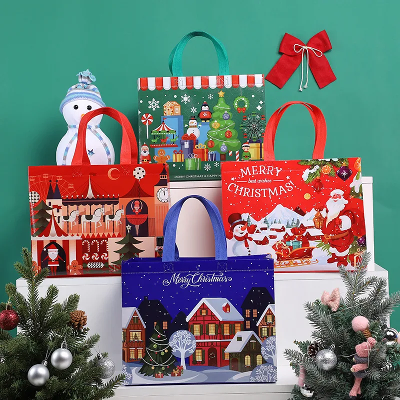 Christmas Nonwoven Tote Bag with Christmas Tree and Santa Design, Gift Packaging Bag