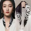 09-Rose Black White(Pearl Necklace Silk Scarf)