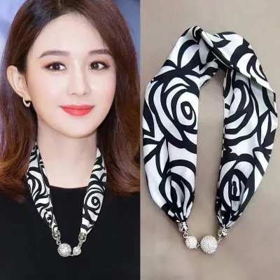 Women Fashion Magnetic Buckle Necklace Scarf