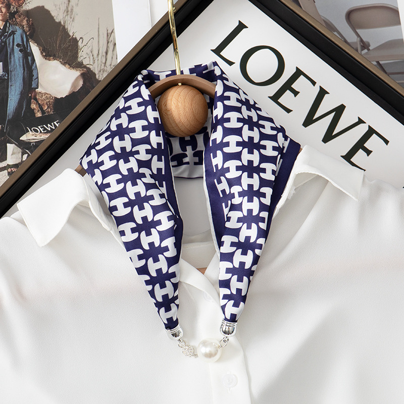 Wholesale Women Fashion Necklace Magnetic Buckle Scarf