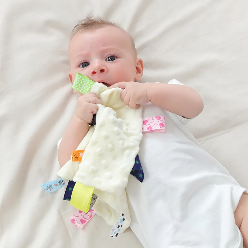 Toddlers Newborn Baby Plush Fashion Bib Burp Cloth Comfort Towel