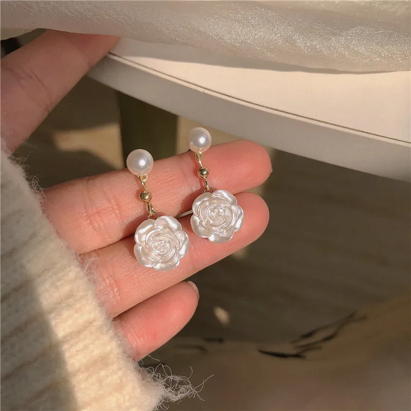 Women Fashion Cute Imitation Pearl Rose Dangle Earrings
