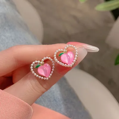 Women's Fashion Imitation Pearls Hollow Heart Shape Peach Stud Earrings