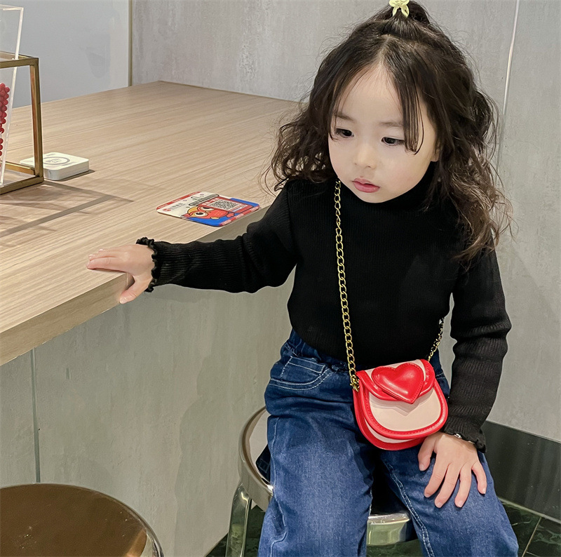 Baby Girls Cute Peach Heart Crossbody Bag Princess Solid Color