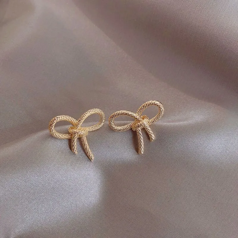 Women Fashion Elegant Metal Bowknot Stud Earrings