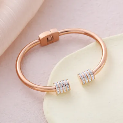 Women Fashion Cylinder Diamond Stretch Open Stainless Steel Bracelet