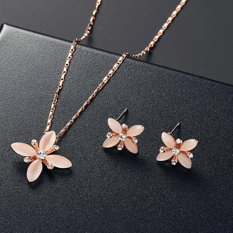 Women Fashion Rhinestones Flower Imitation Gemstones Stud Earrings Necklace Jewelry Set
