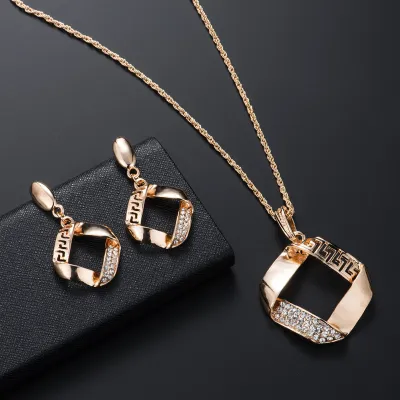 Women Fashion Elegant Rhinestone Hollow Square Dangle Earrings Necklace Jewelry Set