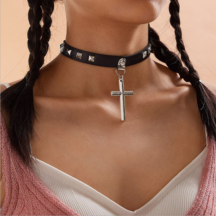 Wholesale Women Fashion Punk Square Rivet Cross Pendant Pu