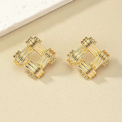 Women Fashion Exaggerated Geometric Tic Tac Toe Alloy Earrings