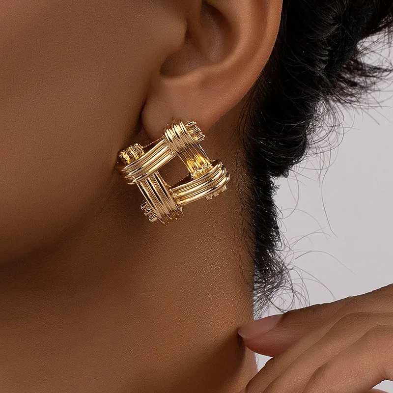 Women Fashion Exaggerated Geometric Tic Tac Toe Alloy Earrings