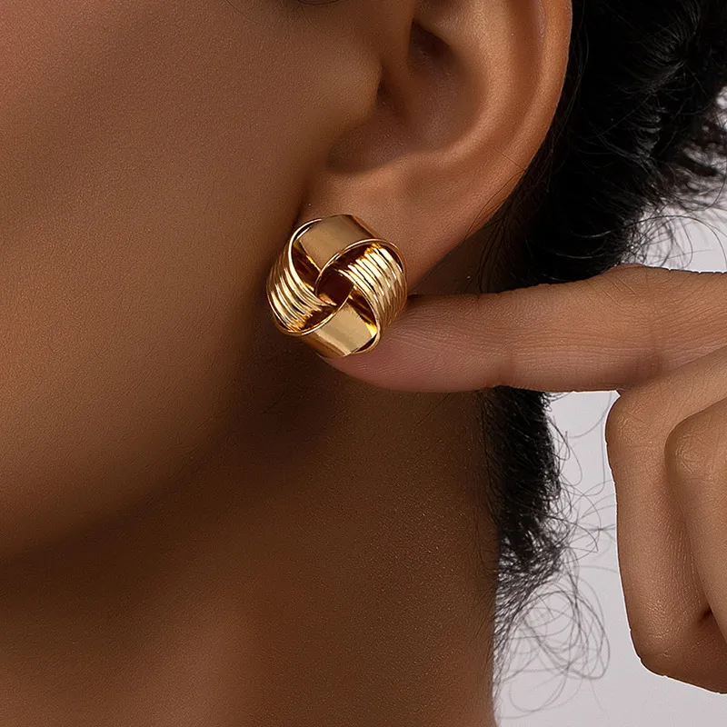 Women Fashion Simple Braided Flower Alloy Earrings Creative Geometric Style