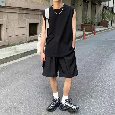 Men Casual Solid Color Round Neck Loose Vest And Shorts Two-Piece Set
