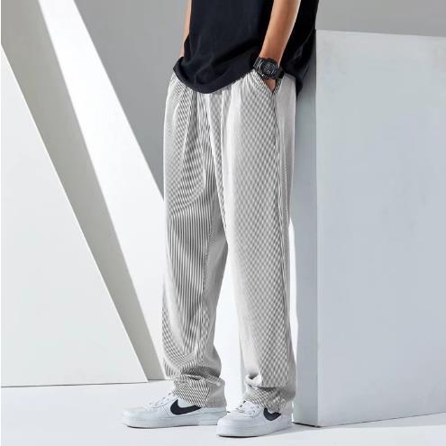 Plus Plum Woven Pocket Detail Straight Leg Pants | Plus Size