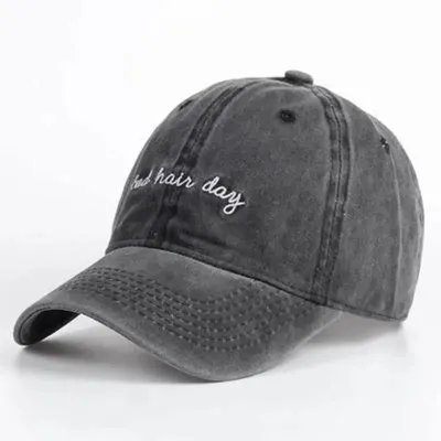 Fashion Retro Unisex Solid Color Letter 3D Embroidery Cotton Cap