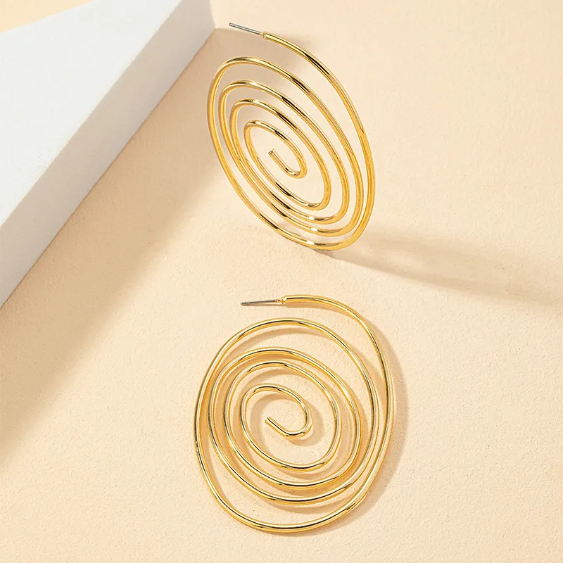 Simple Irregular Shape Retro Circle Stainless Steel Gift Fashion Accessories  Wedding Spare Parts Earings Color Designers Wholesale Cheap Jewelry - China  Circle Earrings and High-Grade Titanium Steel Earrings price