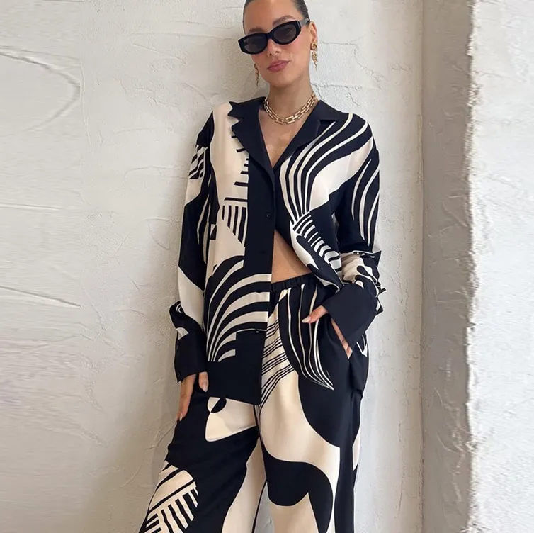 Women Fashion Casual Printing Lapel Single Breasted Long Sleeves And Loose Pants Set