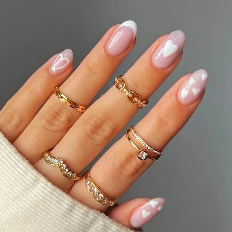 Valentine Day Women Fashion White Edge Love Heart Wearable False Nails