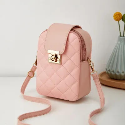 Women Fashion Simple Magnetic Clasp Flap Quilted Zipper Crossbody Bag
