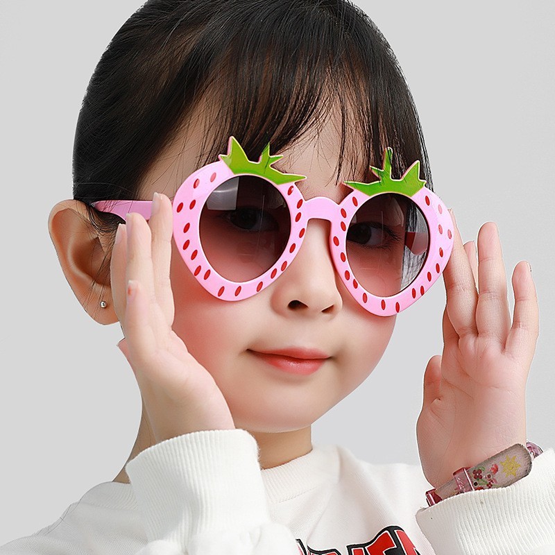 Wholesale Kids Fashion Holiday Cute Personalized Strawberry