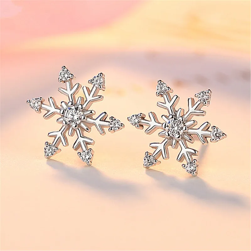 Women Simple Christmas Series Snowflake Earrings