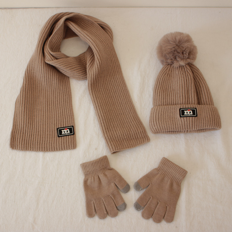 Gucci Youth Hat Scarf Gloves top Lot