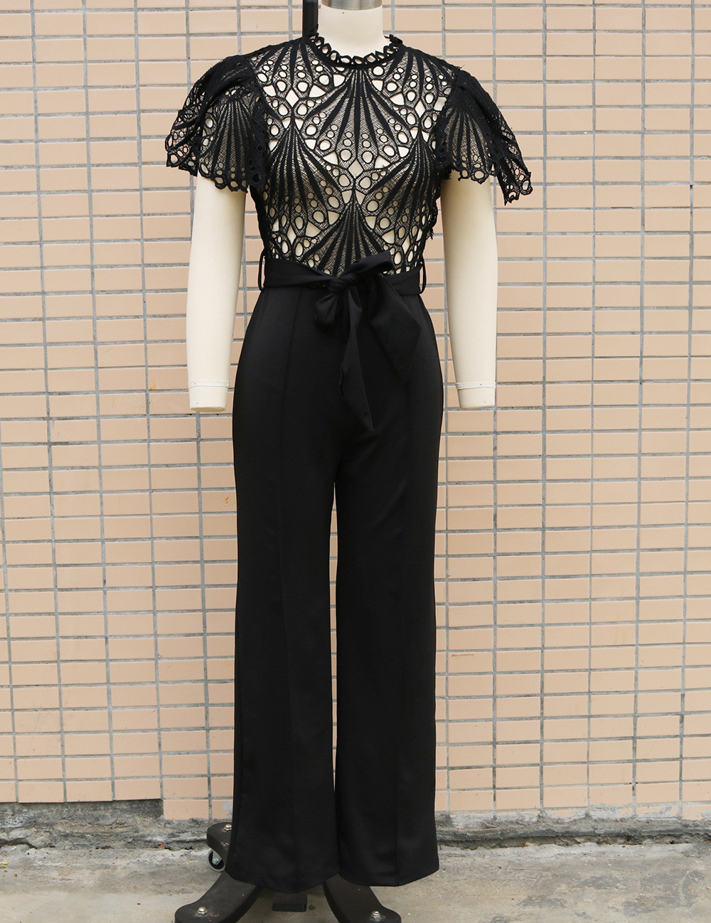 IRENE 24SS Tile JQD × Lace Jumpsuit IRENE 24SS Tile JQD × Lace Jumpsuit アイレネ - IRENE | Tile