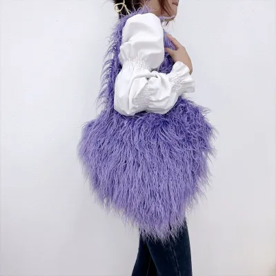 Women Fashion Solid Color Heart Plush Shoulder Bag with Zipper Closure