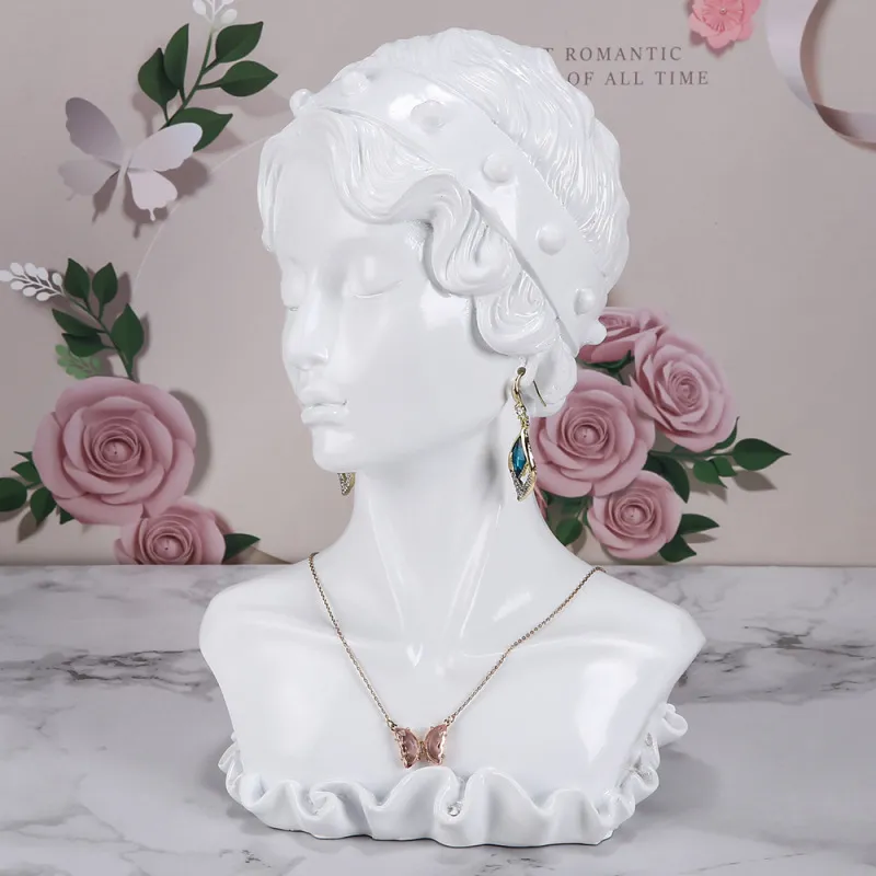 Creative Resin Mannequin Jewelry Display Stand 26.5*18*14cm