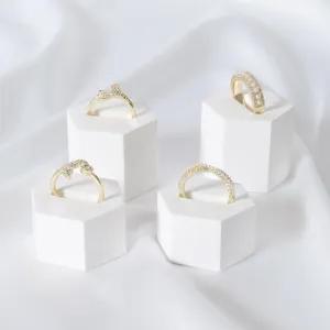 Geometric Gypsum Ring Jewelry Display Stand Nordic Style One Layer