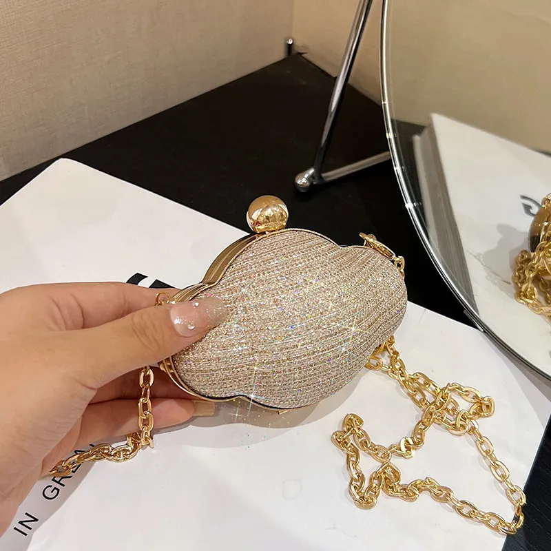 Women Creative PVC Shell Chain Mini Crossbody Evening Bag with Hook Closure