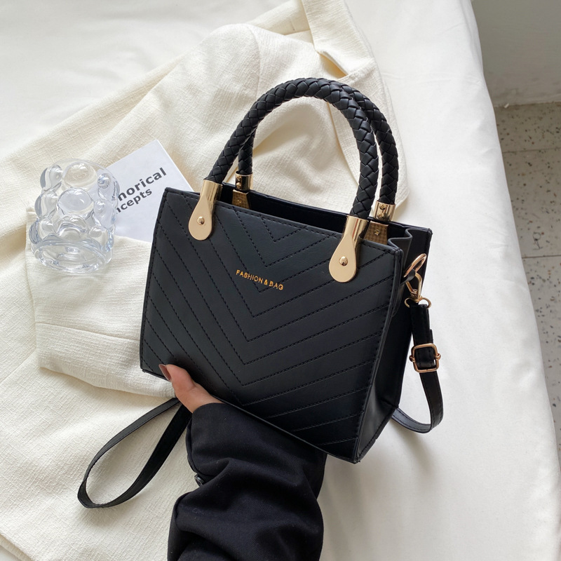 ショルダーバッグ・ポシェット Squareline Reverie Shoulder Bag (6 COLOR) Squareline Reverie Shoulder Bag (6 COLOR) (SQUARELINE