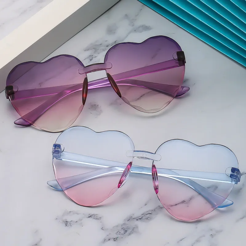 Kids Fashion Casual Holiday Cute Gradient Heart Shaped Sunglasses