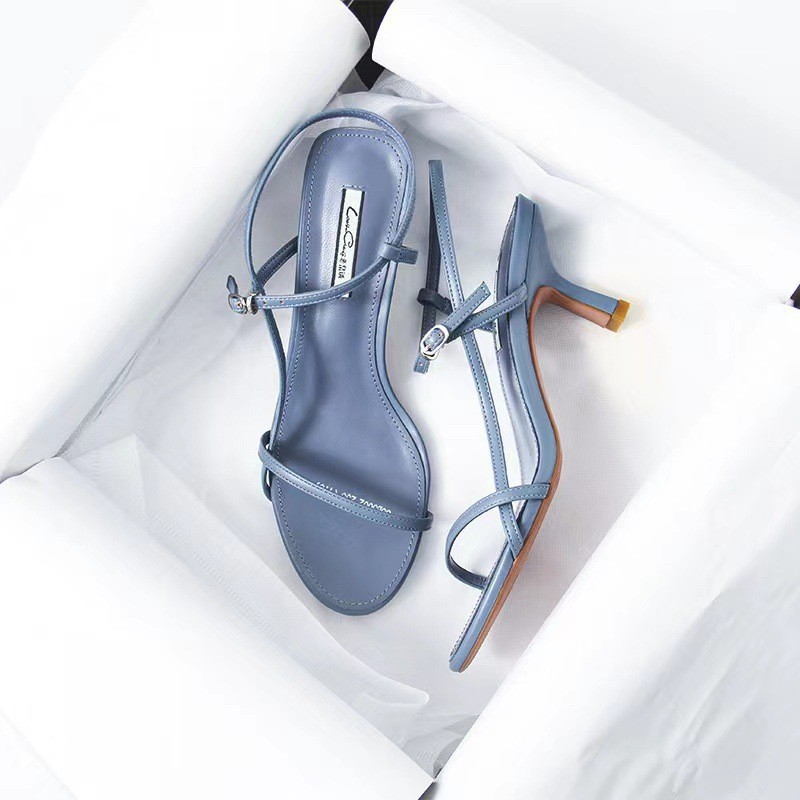 Wholesale Women Fashion Solid Color Buckle Mid Heel Round